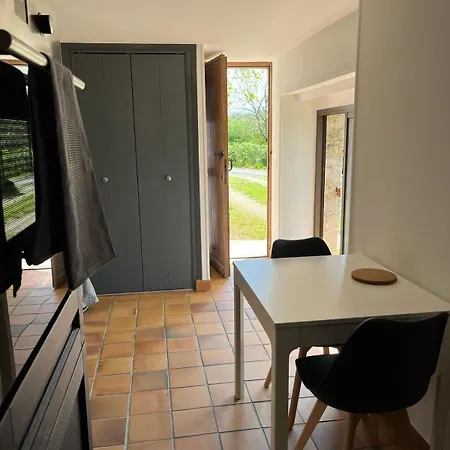 Les Cloups Apartment